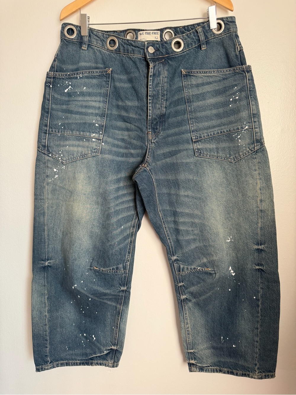 We The Free FP Moxie Mid Rise Barrel Jeans Timeless Blue Women Size 32 Wide Leg - Picture 2 of 12